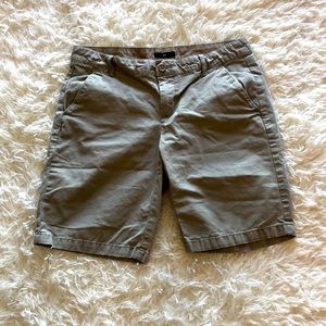 Women’s gray shorts (Gap)